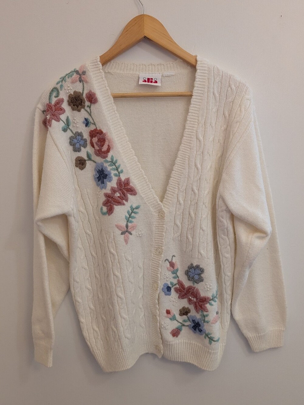 VINTAGE ALIA Floral Cardigan